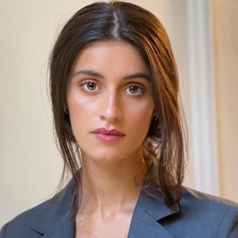 Die 30 Jahre alte 168 cm große Anya Chalotra im 2025 Foto