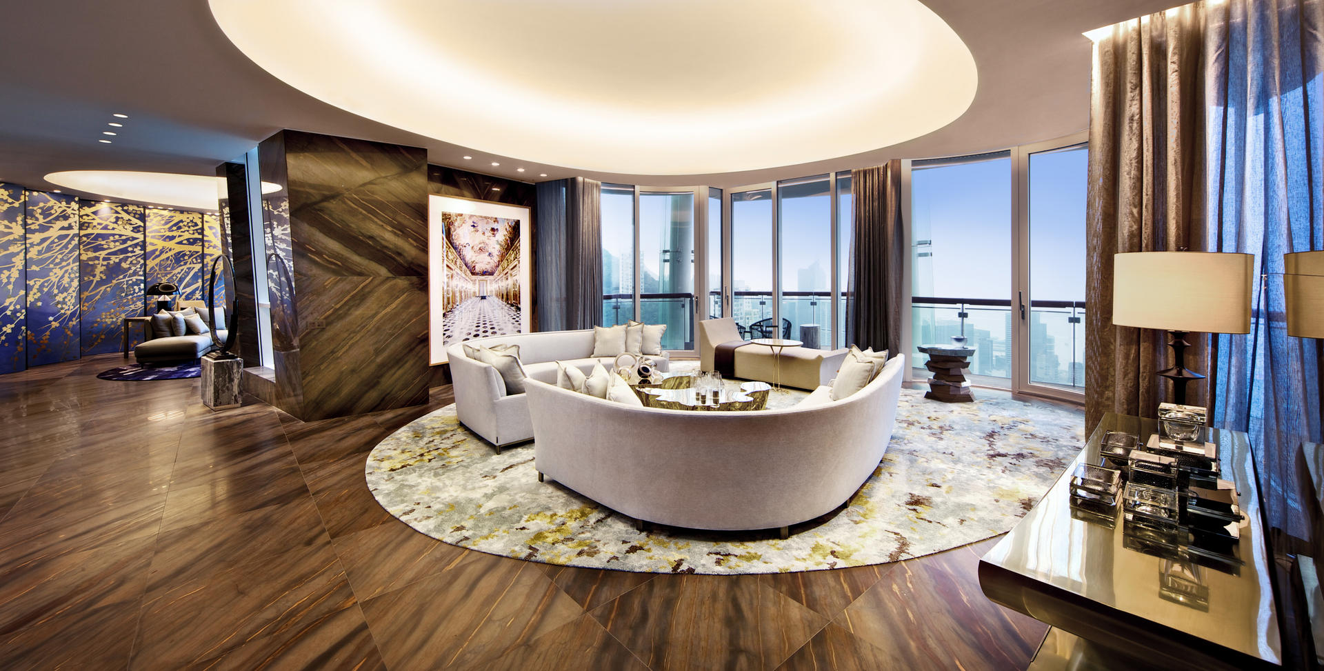 Showroom by George Yabu and Glenn Pushelberg in Opus Hong