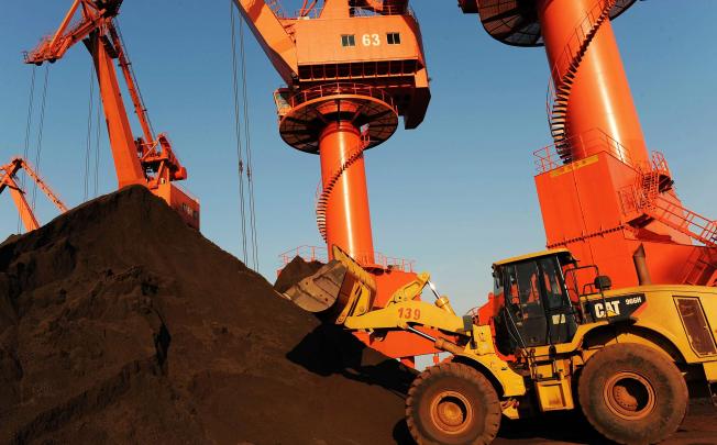Rating agency Standard & Poor's does not expect any relief for iron ore prices, possibly bringing pressure to bear on smaller producers. Photo: AFP