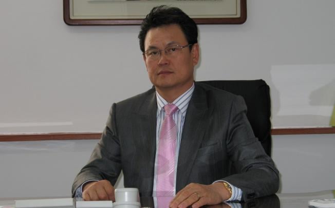 Choe Hun, chairman