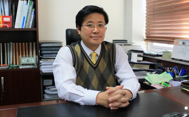 Park Hong-jin, CEO