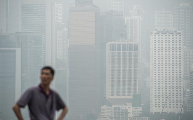 Air pollution is Hong Kong's top public health crisis and is a major impediment to the city's competitiveness. Photo: AFP