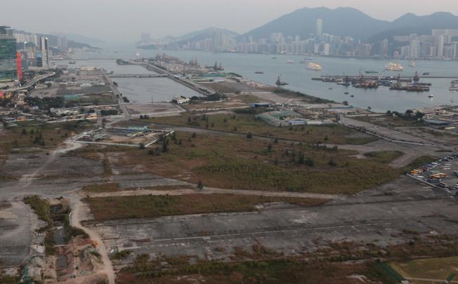 Amid debate about a sports hub and housing, some plots at Kai Tak have been set aside for commercial and office use. Photo: Nora Tam