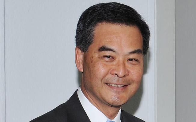 Leung Chun-ying should appeal to moderates who can see two sides of an argument.