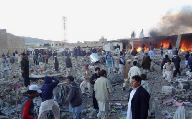 A bomb targeting Shiite Muslims exploded at a busy market in Hazara, an area dominated by Shiites on the outskirts of Quetta, Pakistan. Photo: AFP