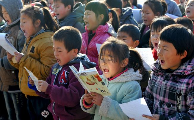 China's left-behind kids cloud the country's dream