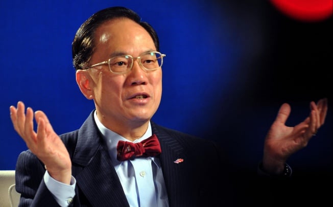 Donald Tsang tried to phone Benigno Aquino. Photo: Xinhua