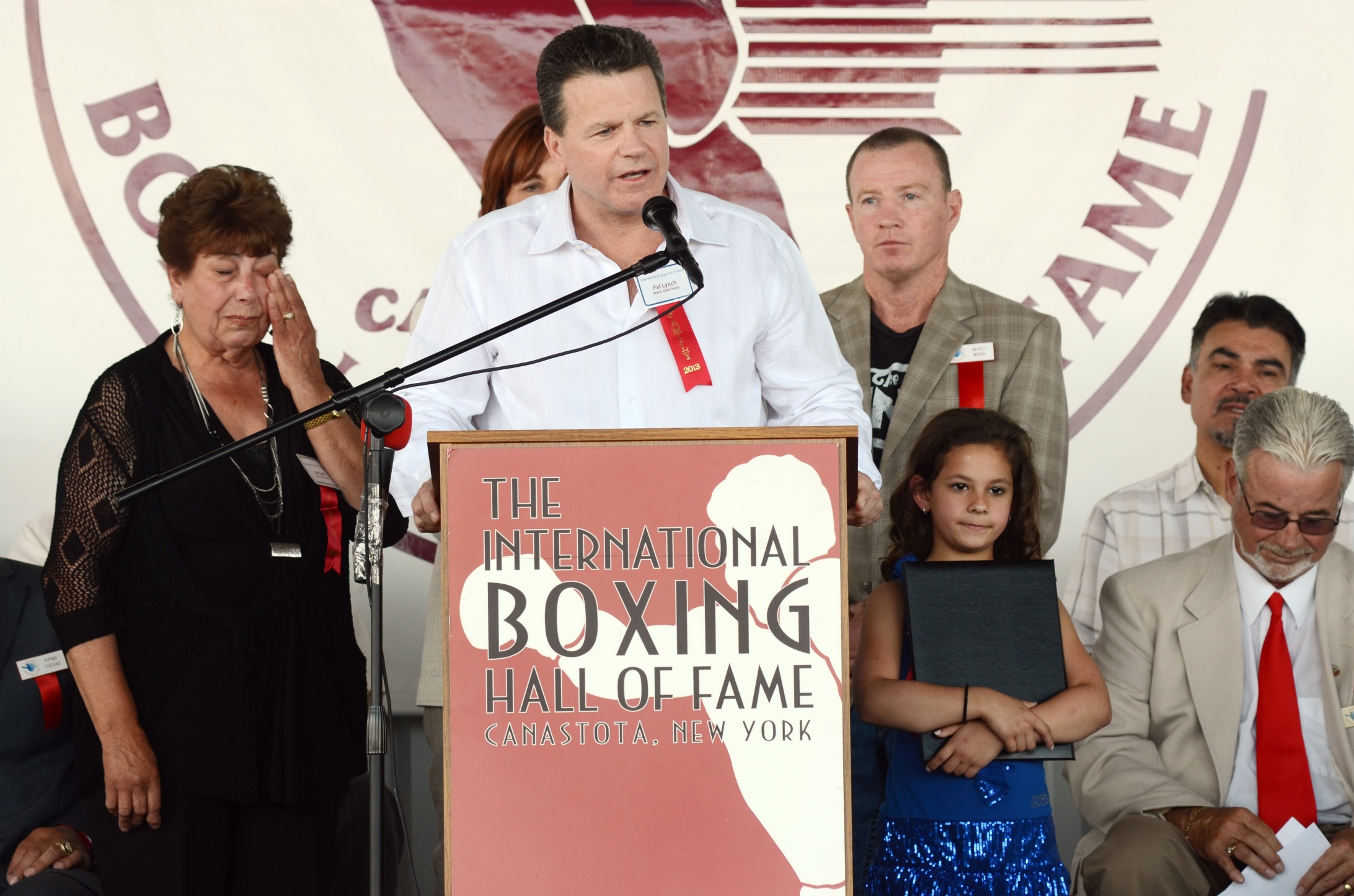 Pat Lynch, former manager of the late Arturo Gatti, gives an acceptance speech on behalf of Gatti, who was inducted into the International Boxing Hall of Fame in Canastota, New York. Photo: AP
