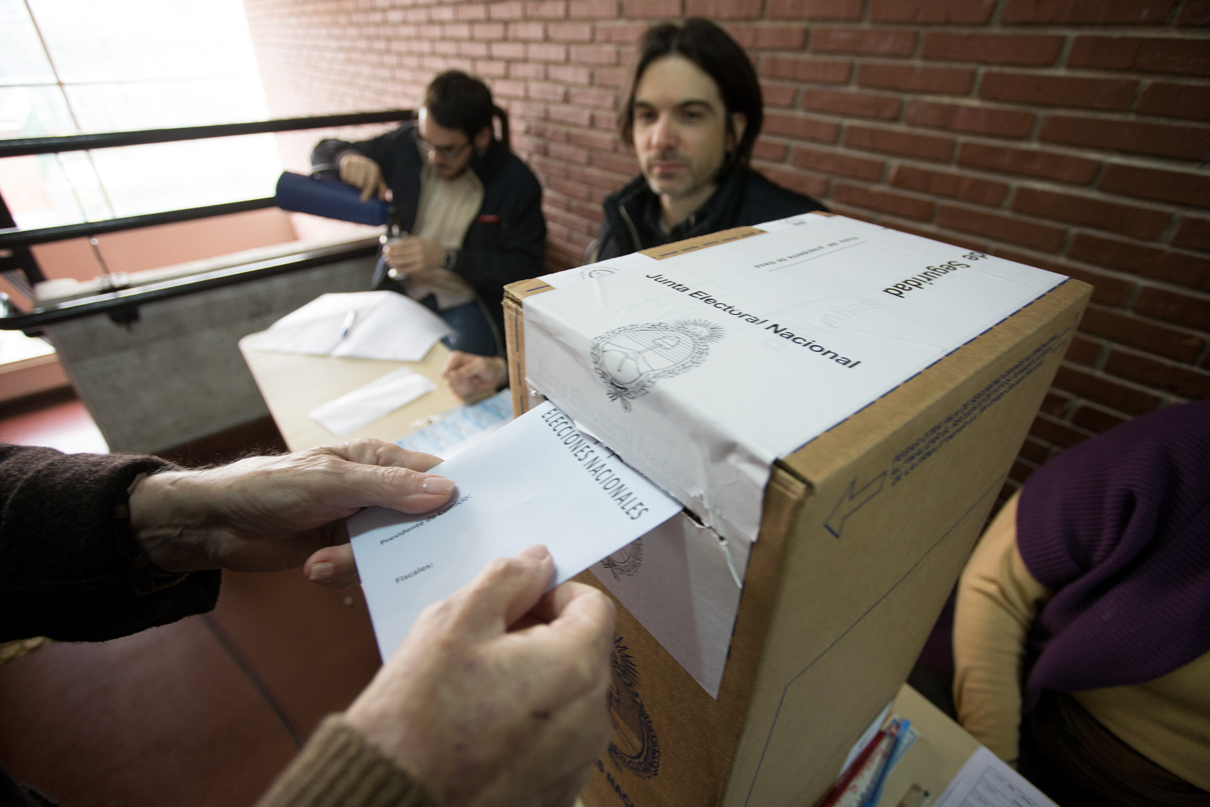 Citizens take part in a protest against the Argentine Government of President Cristina Fernandez De Kirchner in Buenos Aires, Argentina. Photo: EPA