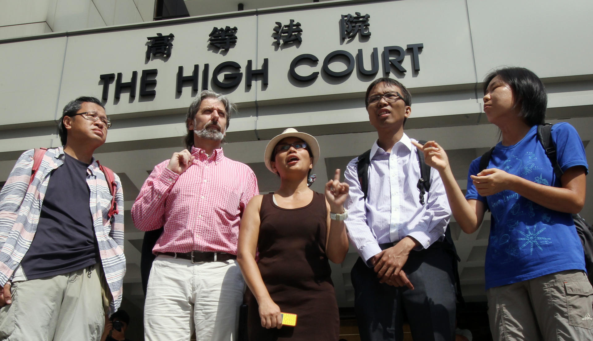Ho Loy (centre) with other alliance members. Photo: David Wong