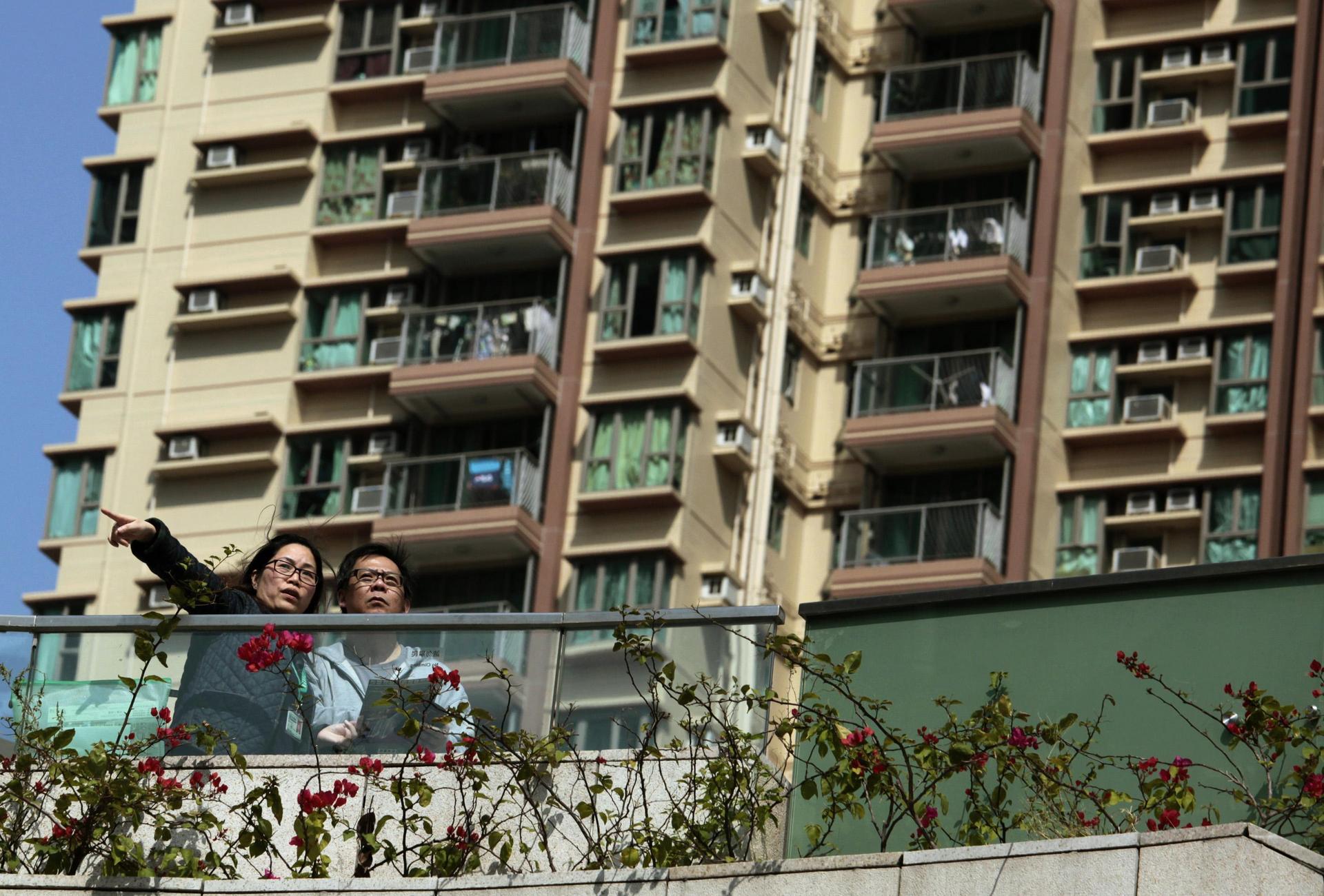 Hong Kong properties should attract a premium from overseas buyers given the city's access to the mainland. Photo: Reuters