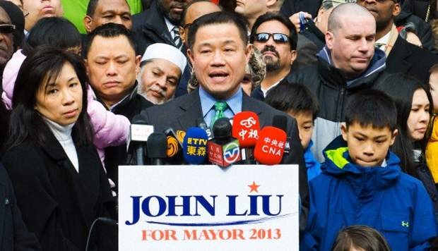 John Liu, with wife Jenny (left) and son Joey (right), announces his candidacy for the office of New York mayor in March. Photos: Rong Xiaoqing; Corbis; McClatchy-Tribune