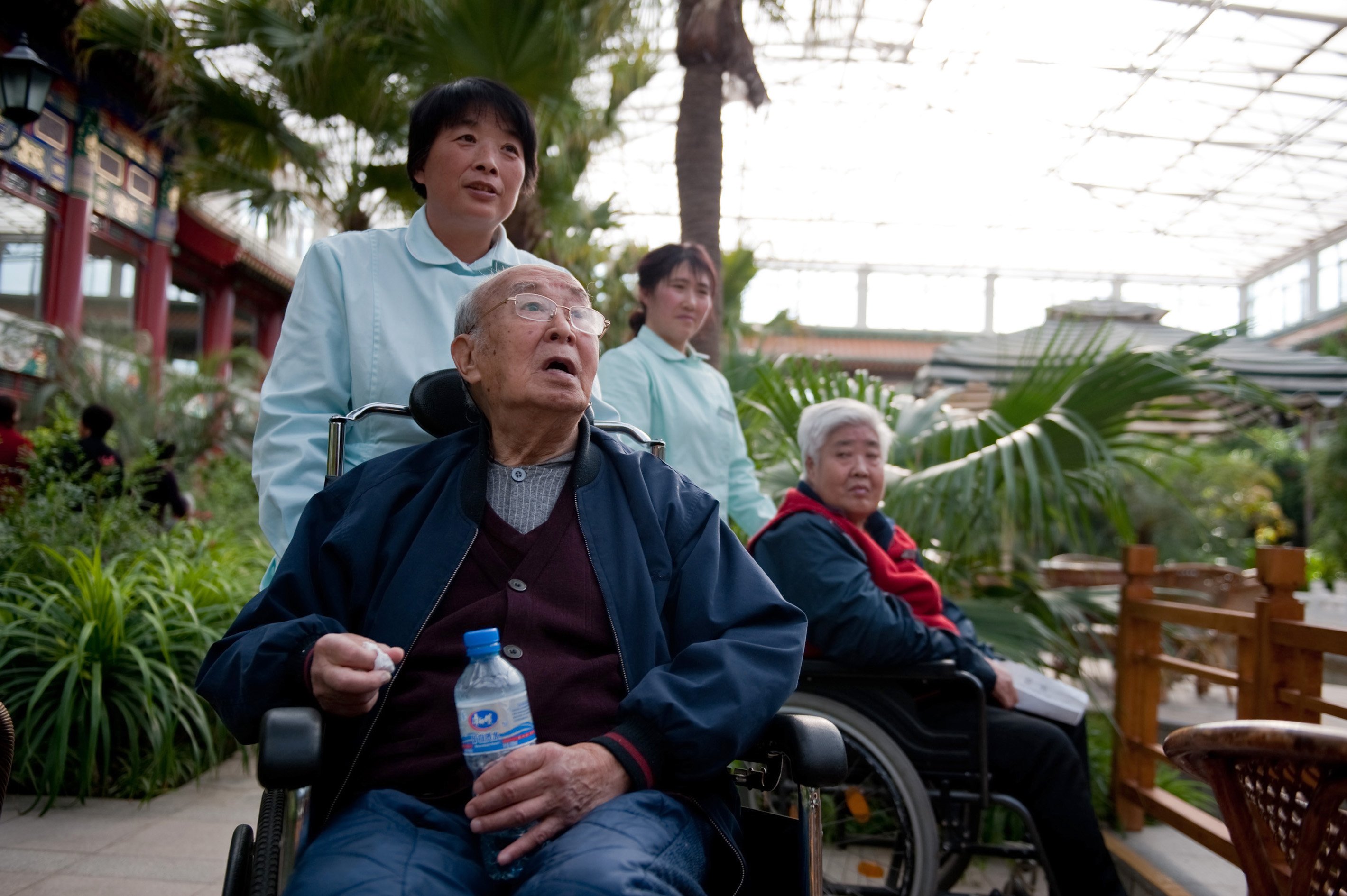 Asians expect to retire earlier than their parents' generation. Photo: Bloomberg
