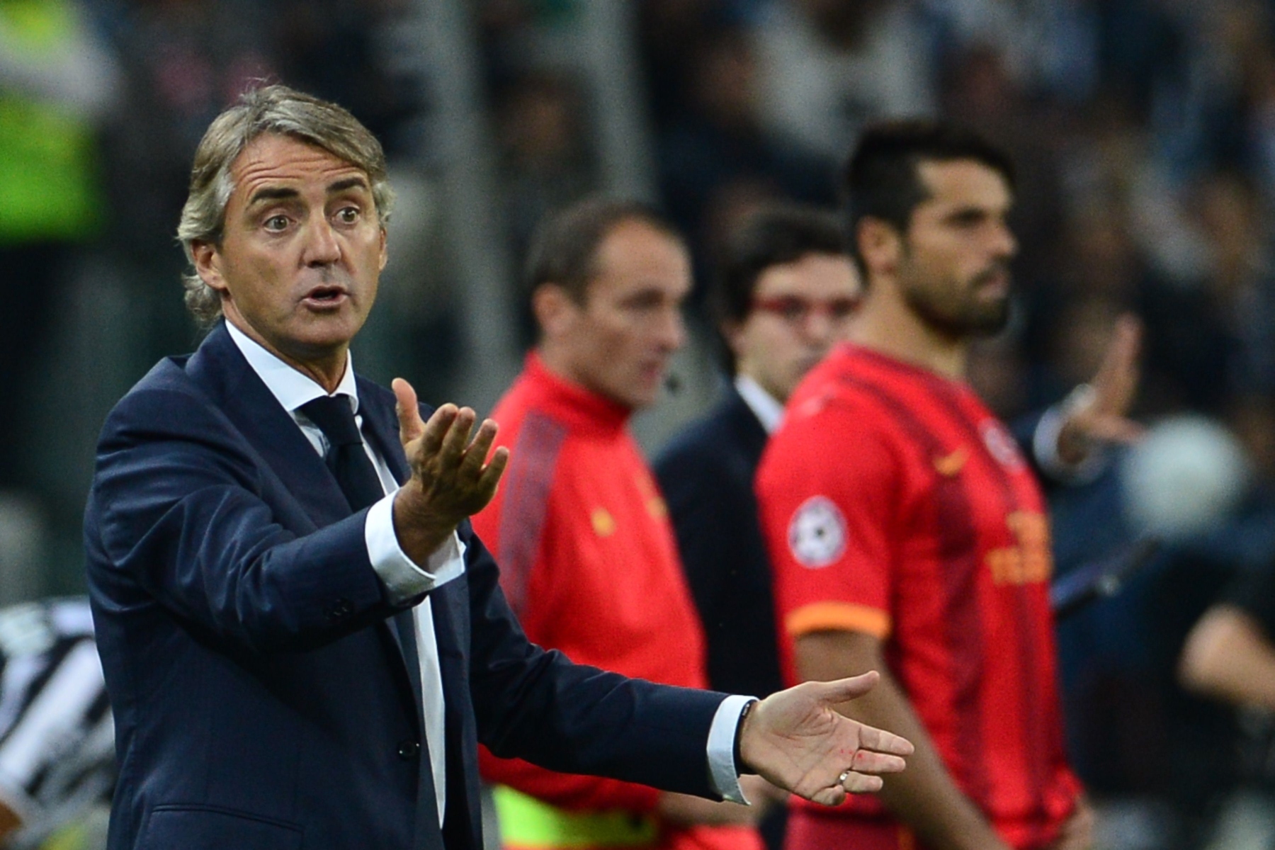 Roberto Mancini reacts during the game Juventus. Photo: AFP