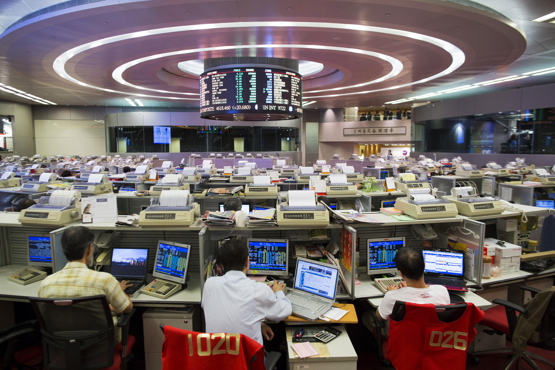 The tapering of the US monetary easing has put the Hong Kong market under pressure. Photo: Bloomberg