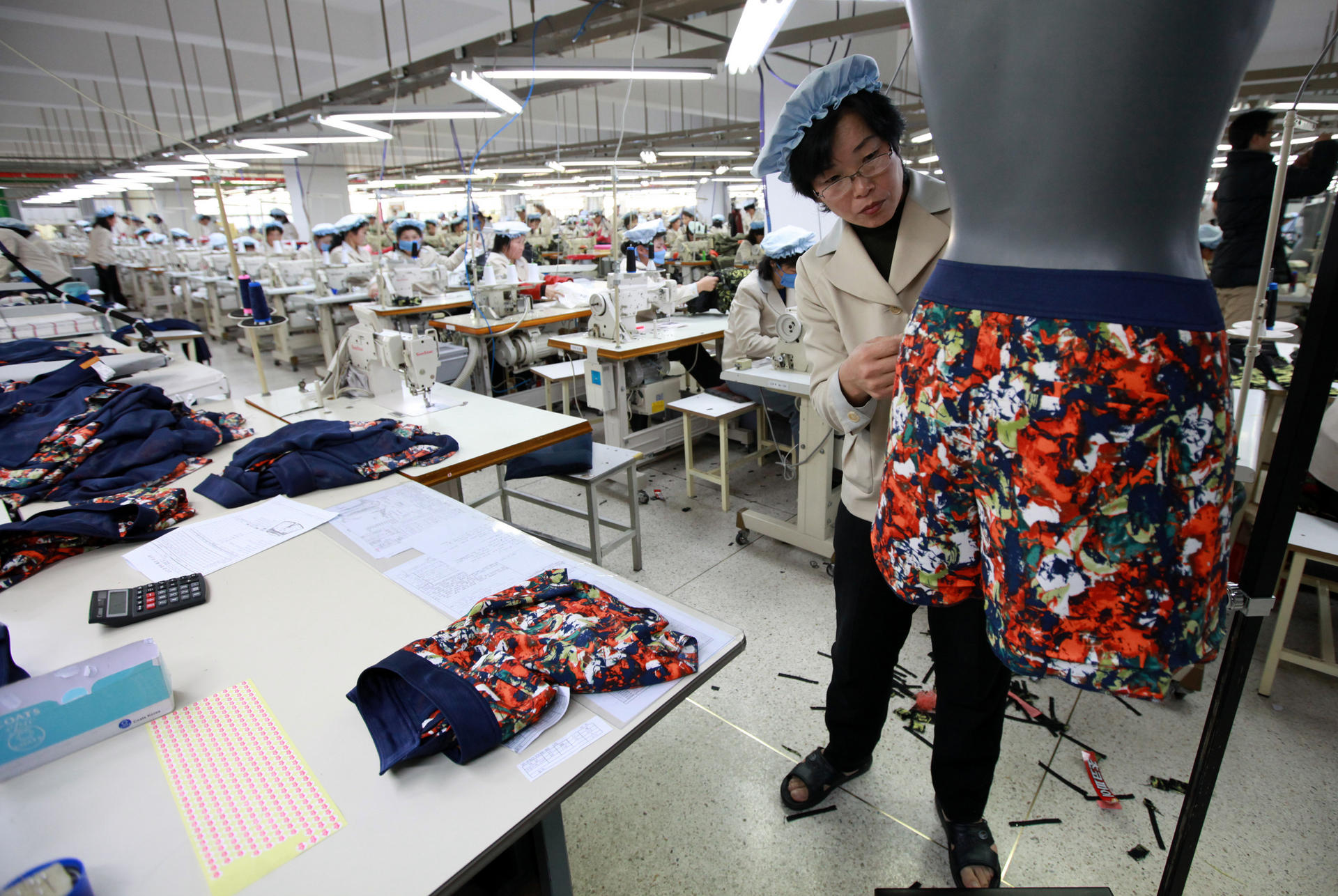 Workers at a clothing factory in Kaesong. Photo: Xinhua