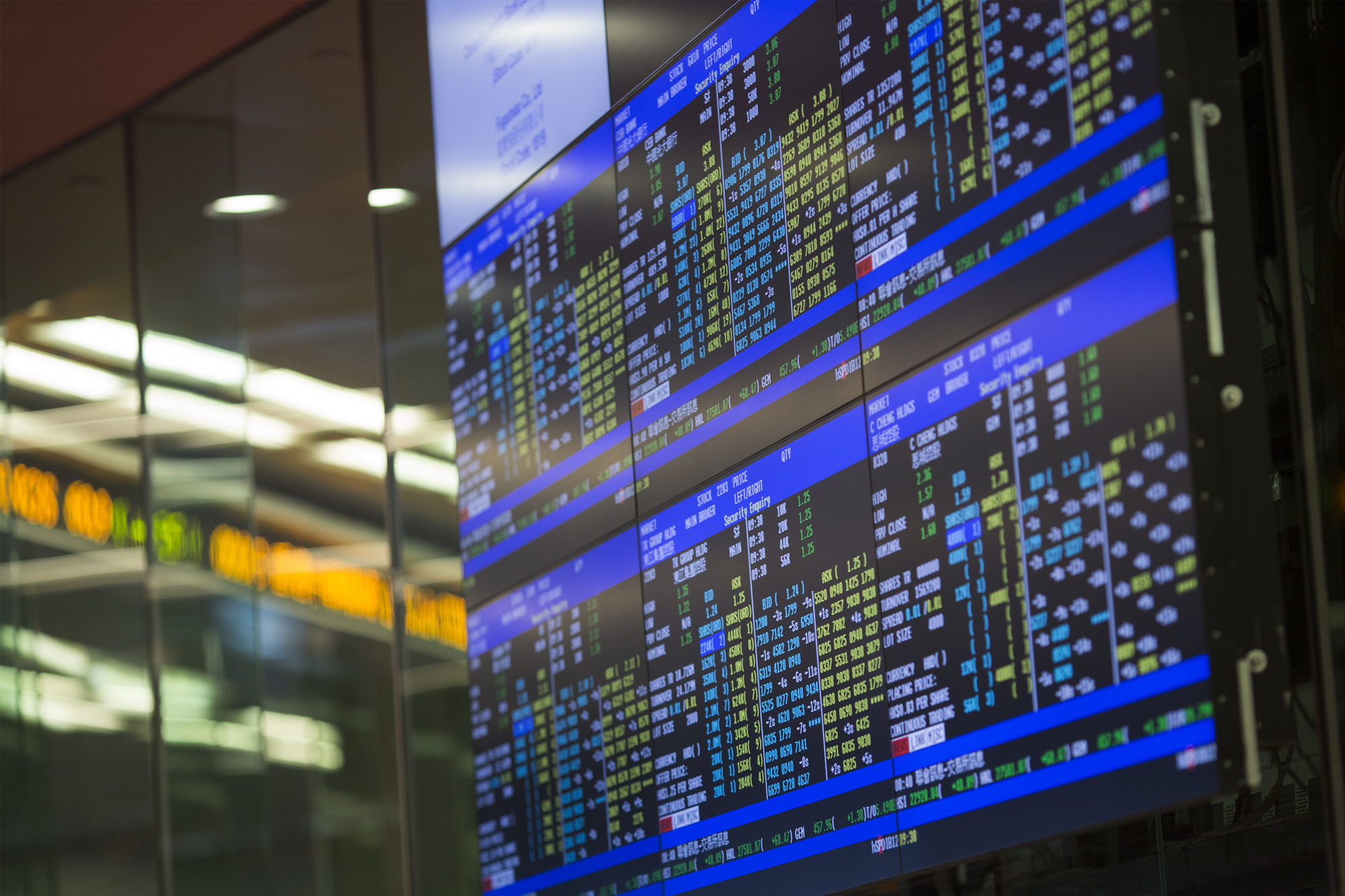 As of the end of November, just nine H-reits were listed on the Hong Kong stock exchange. Photo: Bloomberg