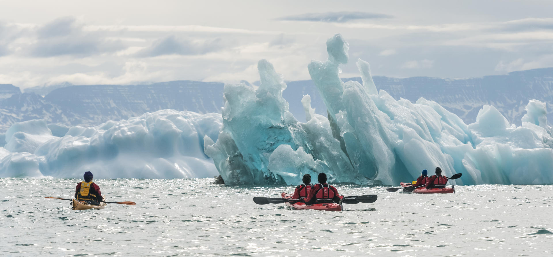 Kayaking in Saqqaq, north Greenland. Photo: Karsten Bidstrup