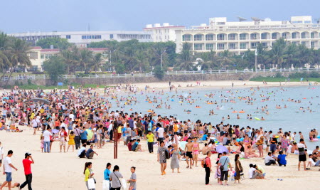 Residents in Sanya say the high cost of living and outsiders driving up housing prices has left them out of pocket. Photo: Xinhua