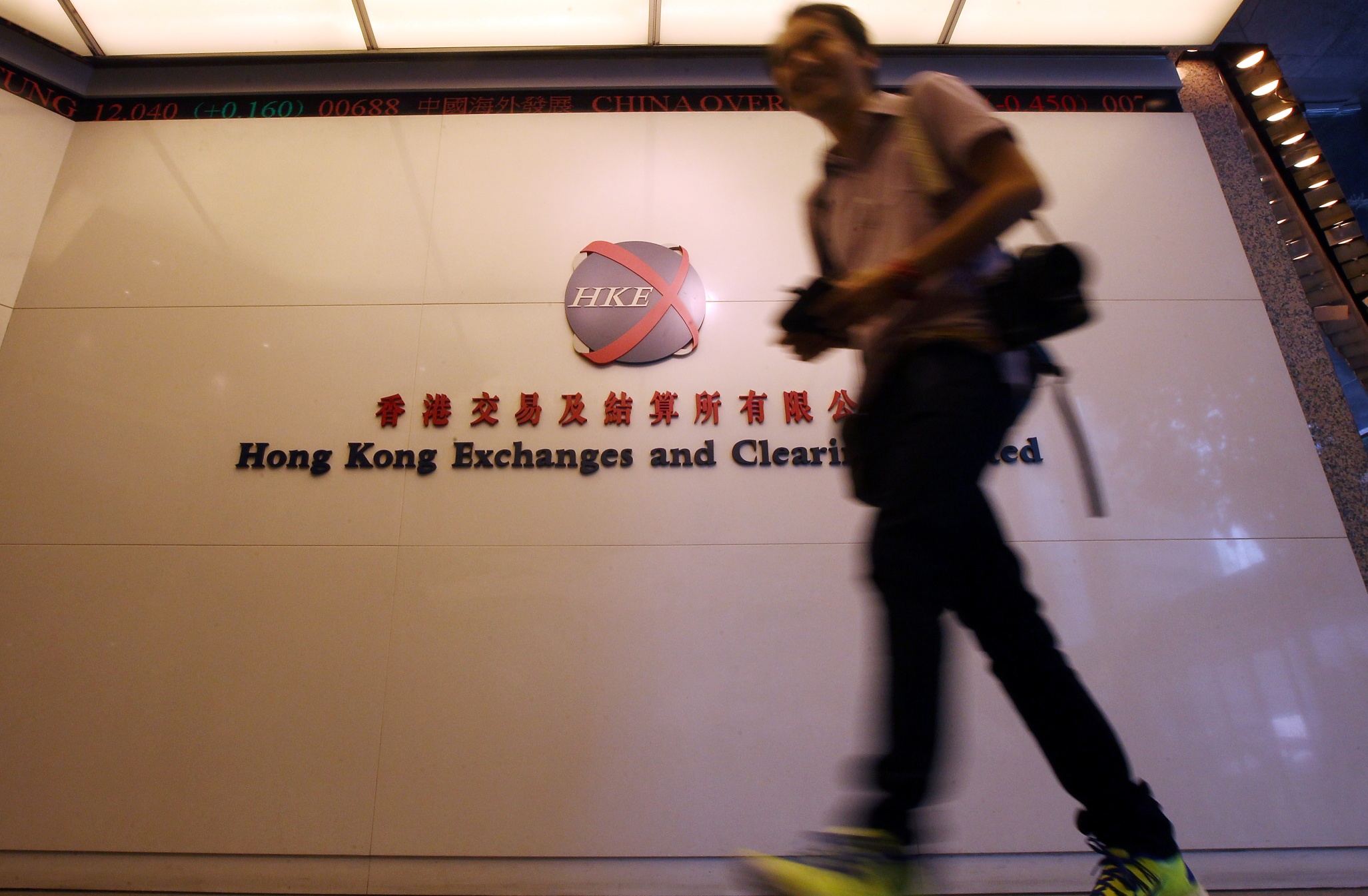 The Hong Kong stock exchange has had its second-busiest July for initial public offering fundraising, according to Thomson Reuters. Photo: Felix Wong