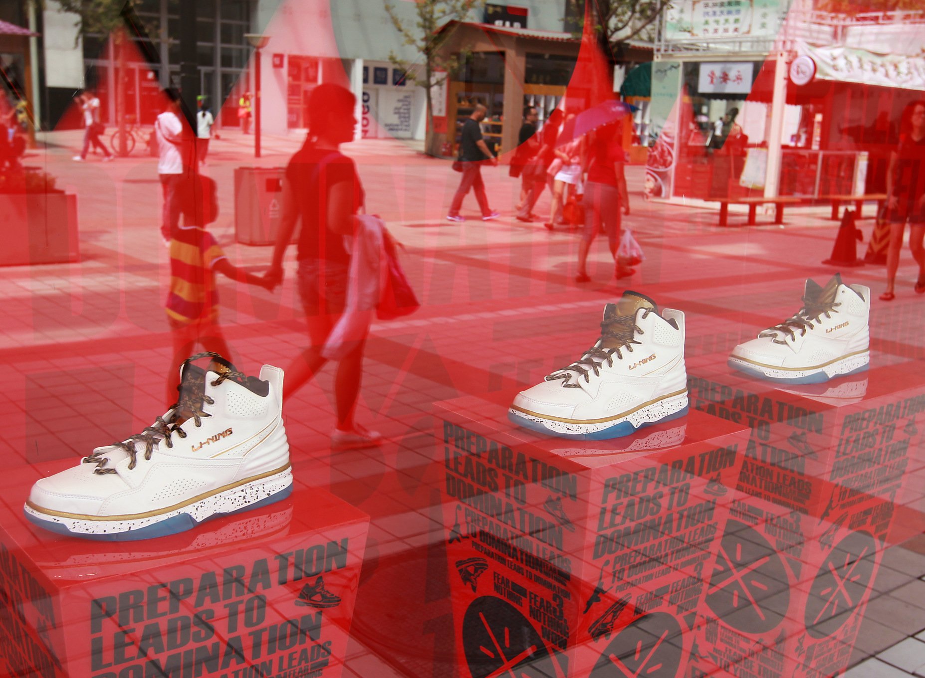 Li-Ning interim chief executive Jin-Goon Kim said the first-half loss was mainly due to investment in the retail side of the business and marketing. Photo: Simon Song