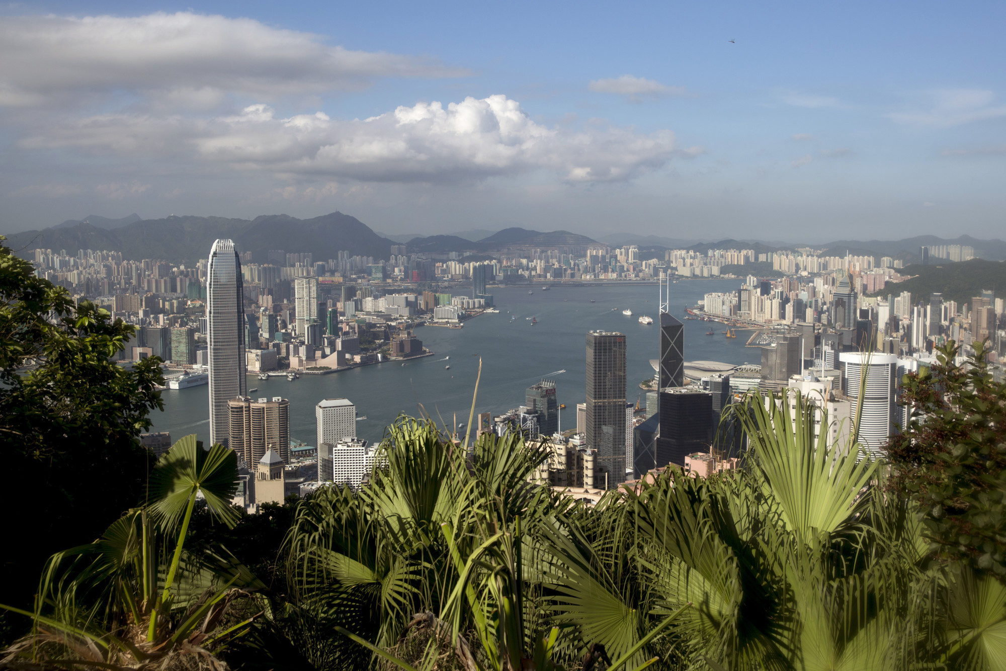 K Wah is cautiously optimistic about the market outlook despite a pick-up in transaction volumes in Hong Kong. Photo: Bloomberg