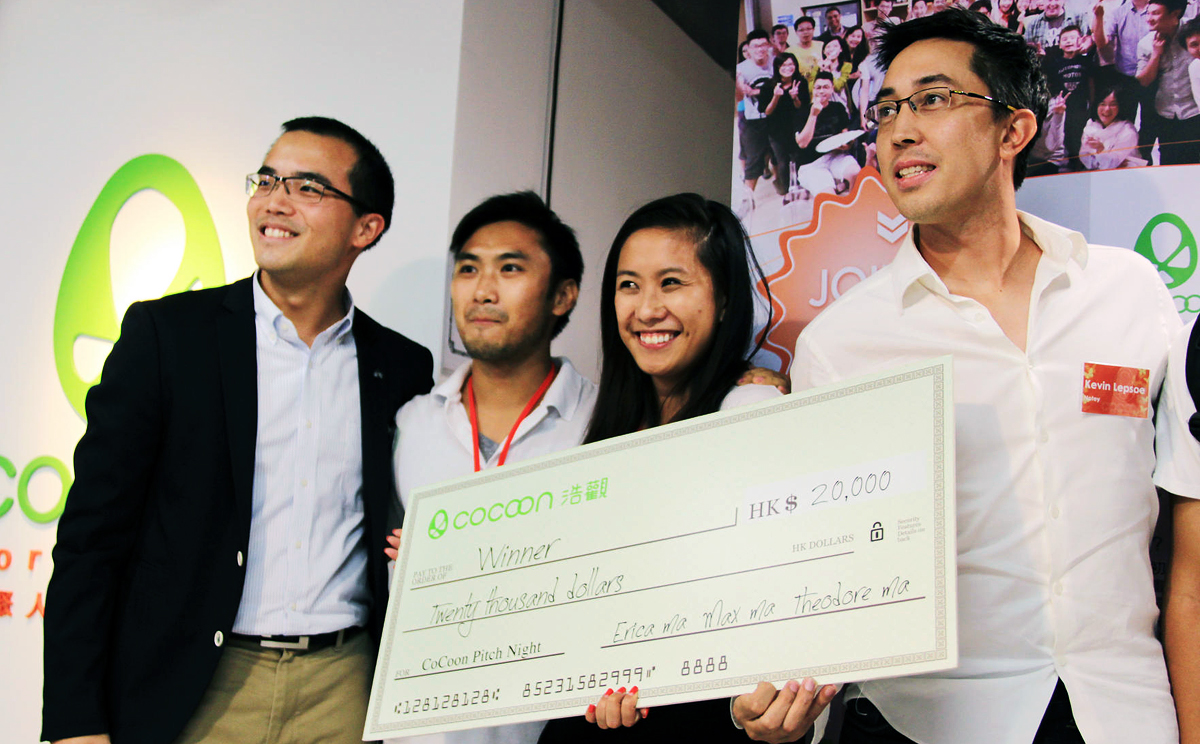 Cocoon's Theodore Ma (left) with the winning team from Notey.