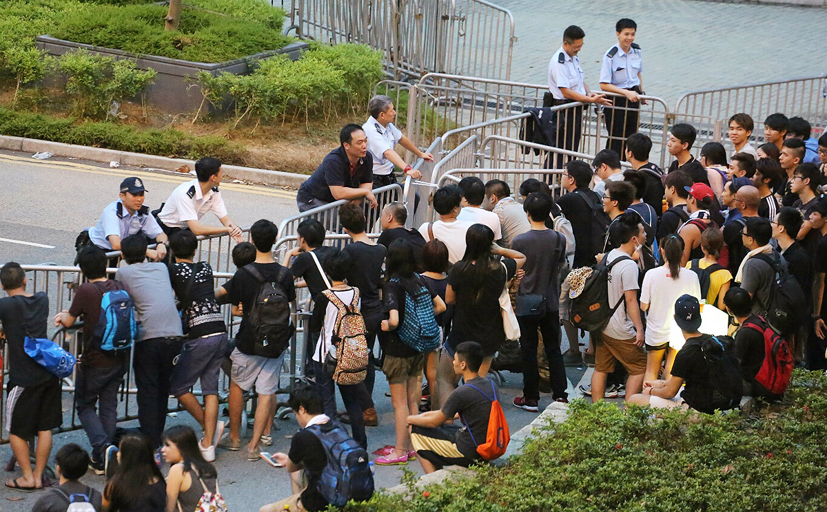 File:Occupy Central Participators in the junction of Canton Road