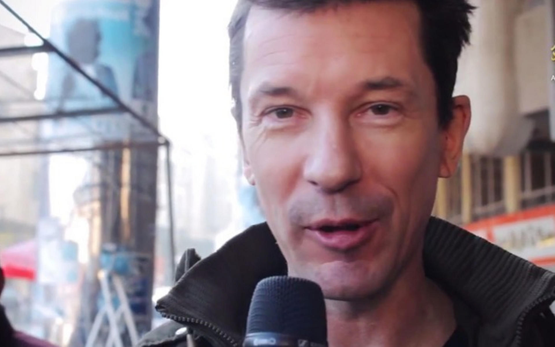 John Cantlie in the video says Mosul is not a city living in fear.