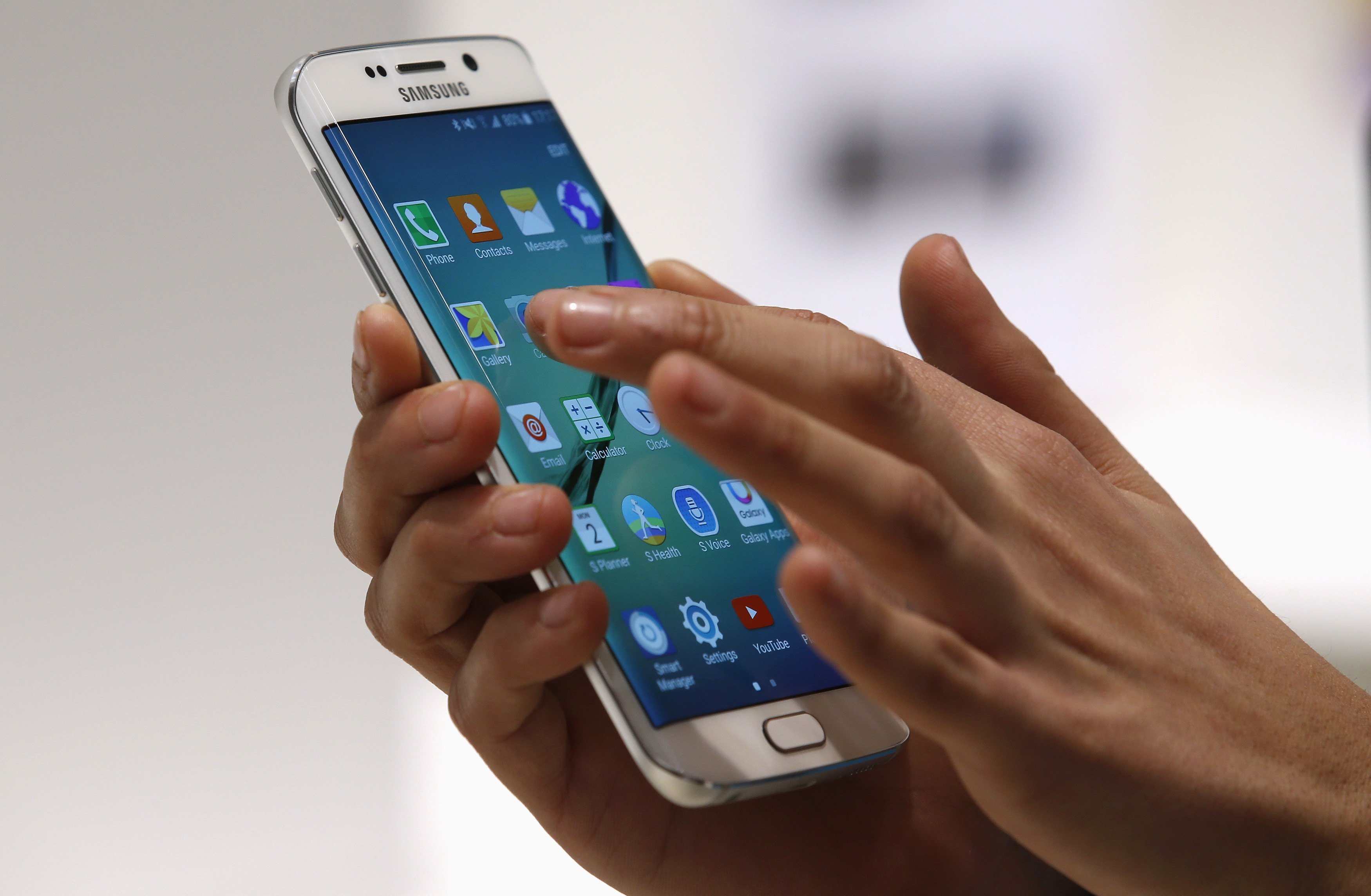 The Samsung Galaxy S6, unveiled in Barcelona this month, will feature wireless charging capabilities. Photo: Reuters