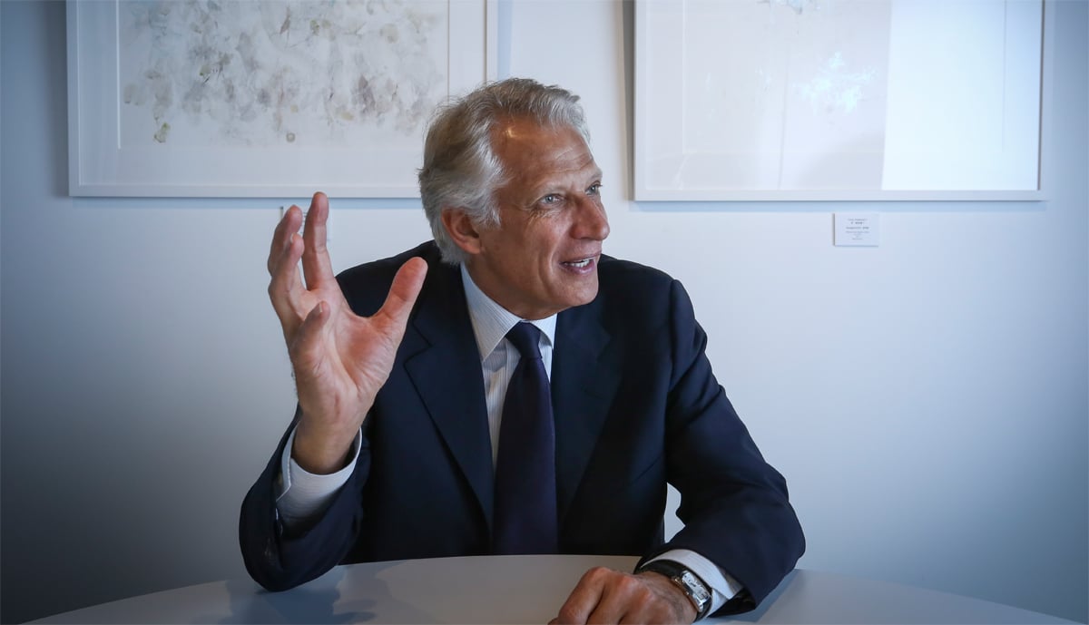 Dominique De Villepin at the Kwai Fung Hin Art Gallery, in Central.  Photo: Jonathan Wong