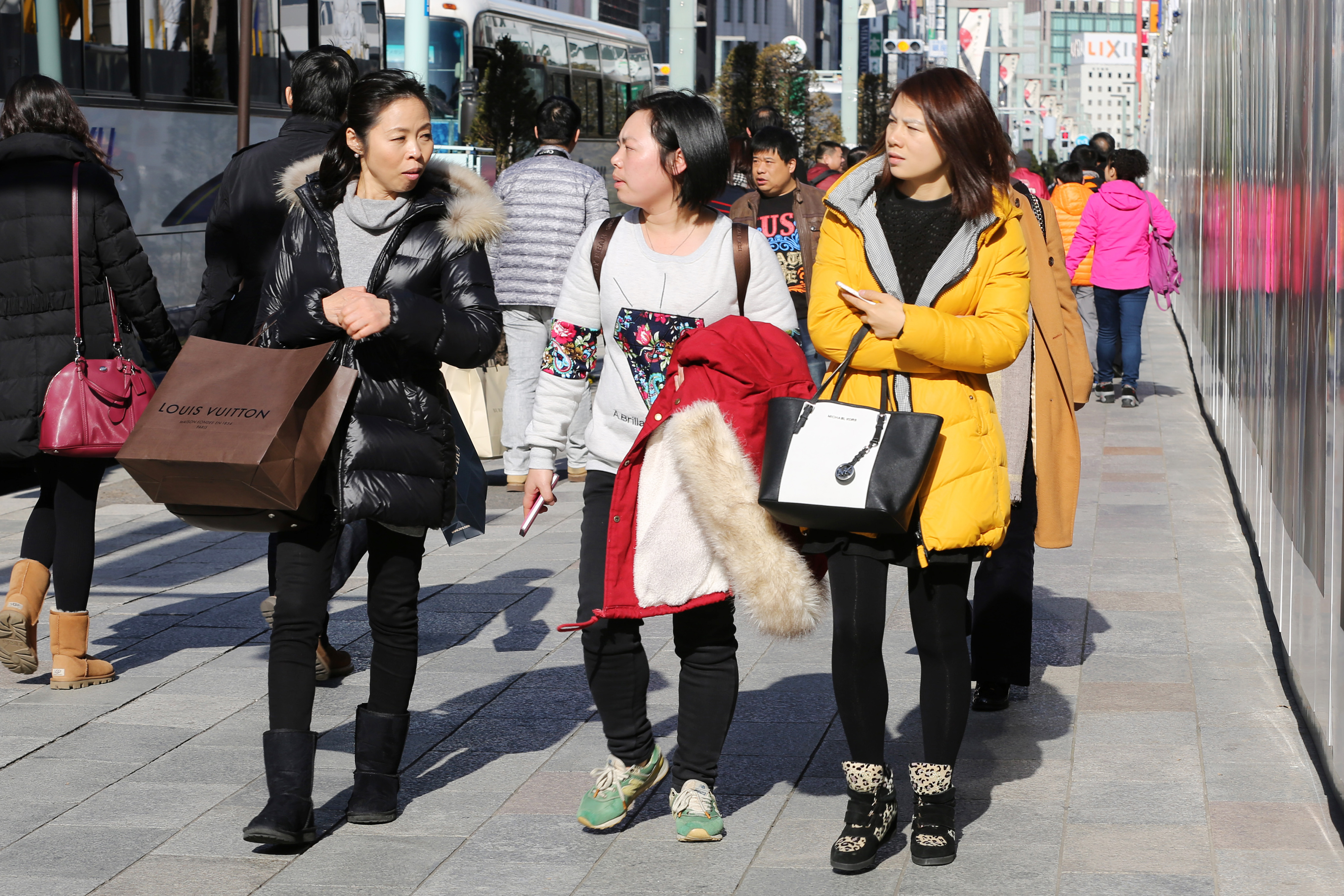 Some half a million Chinese tourists visited Japan over the Lunar New Year holidays this year. Photo: Bloomberg