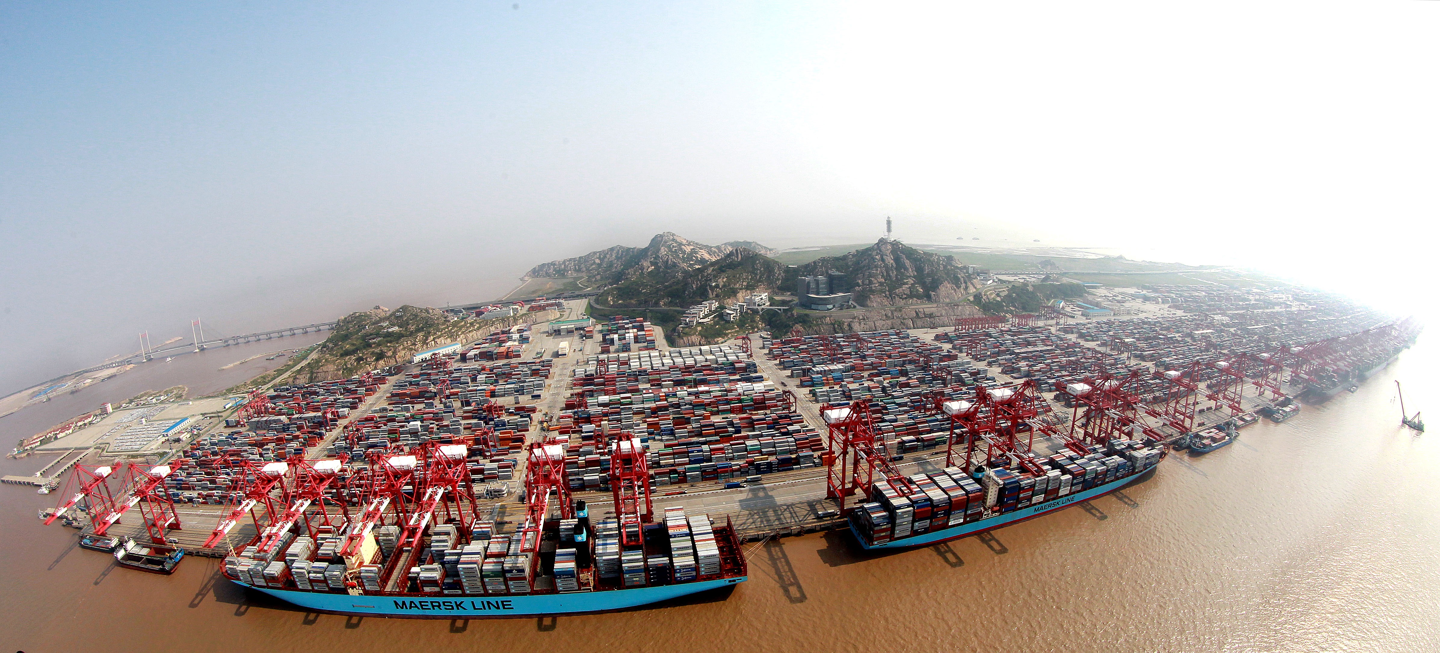An aerial photo of the Yangshan Port's container pier of the Shanghai free-trade zone. Photo: Xinhua