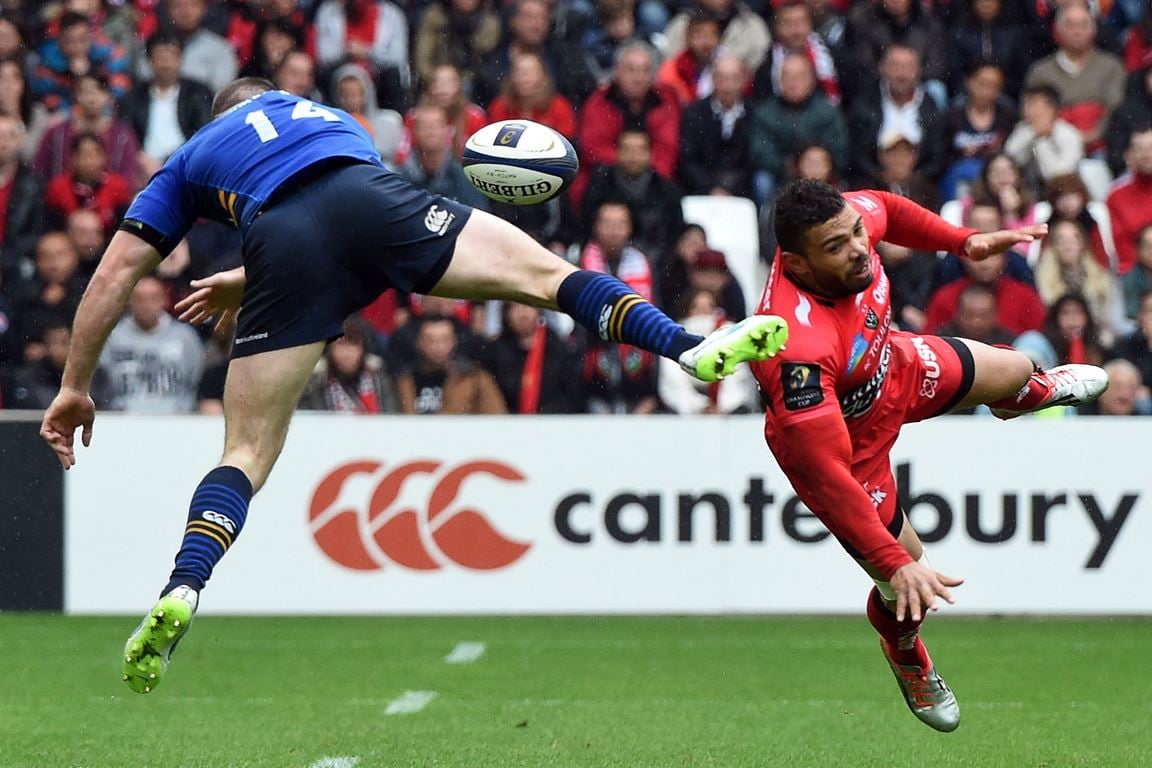 Toulon’s South African winger Bryan Habana (right) collides with Leinster wing Fergus McFadden during their European Rugby Champions Cup semi-final. Toulon won 25-20 in extra-time after the match had ended 12-12 on 80 minutes. Photo: AFP