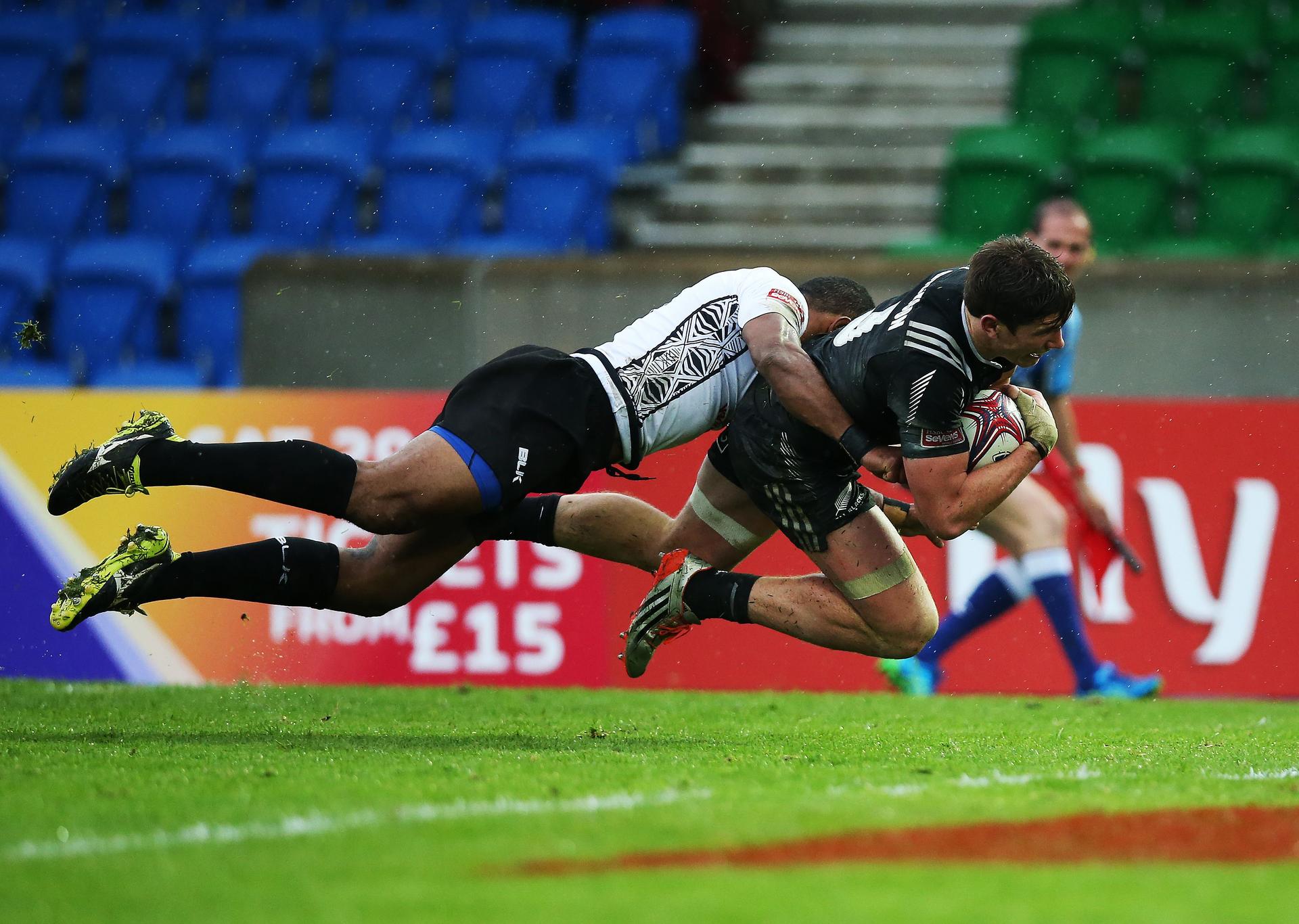 Fiji beat New Zealand in the Glasgow Sevens Cup final last weekend to move top of the Sevens World Series standings. Photo: AFP