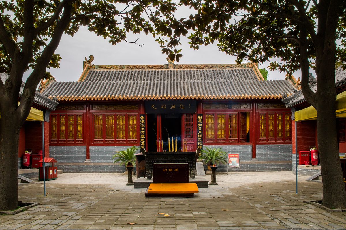 The Xuanyuan Temple was built to honour the Yellow Emperor, who is widely considered to be the ancestor of all Chinese people. Photo: ImagineChina