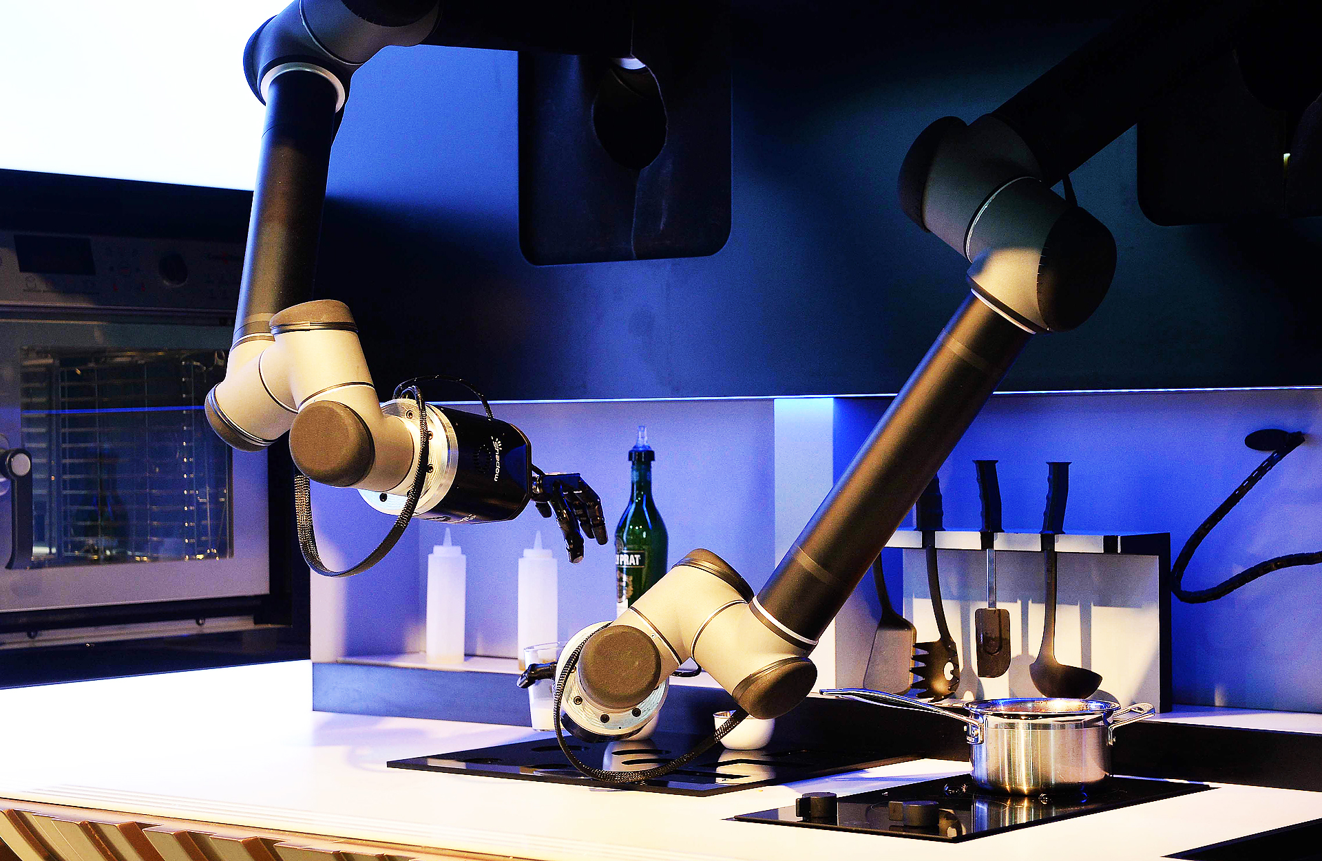 Moley to Present the World's First Robot Kitchen in 2017