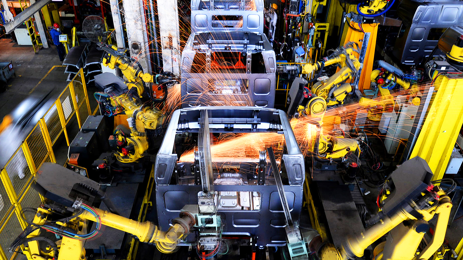 Robots weld car bodies in a factory in Liuzhou in Guangxi province. Automation and digitalisation could help offset declining productivity and a shrinking workforce as the population ages. Photo: ImagineChina