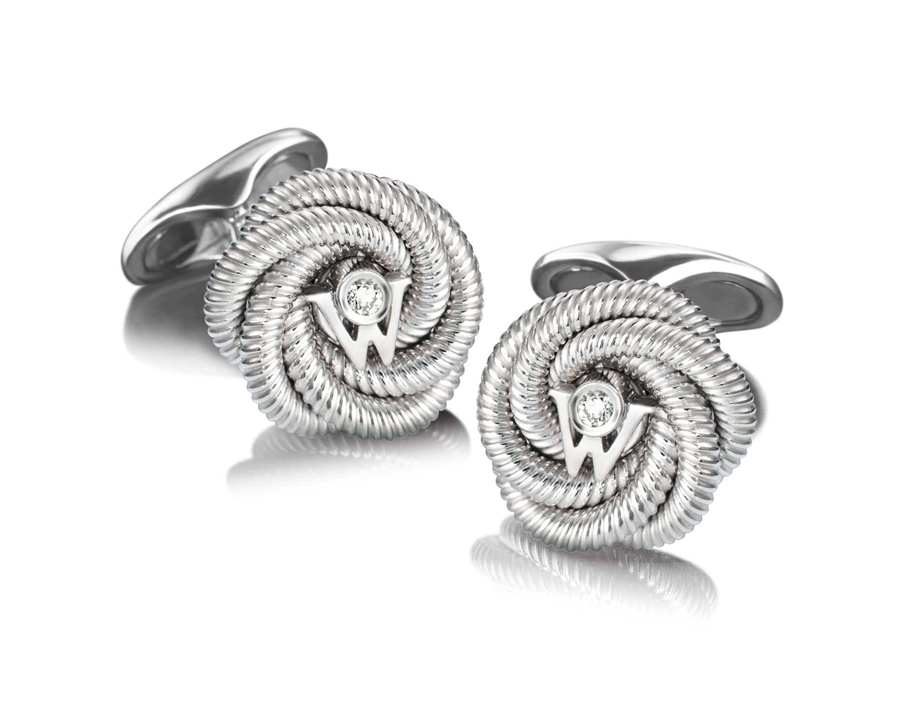Understatedly elegant, Wellendorff’s Lucky Silken Knot cufflinks (HK$56,000) are perfect for him to wear to the office.