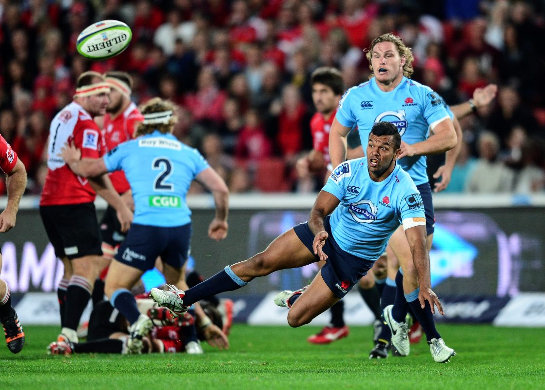 Kurtley Beale and the NSW Waratahs will be looking for maximum points this weekend as they focus on earning a home semi-final in the Super Rugby play-offs. Photos: EPA
