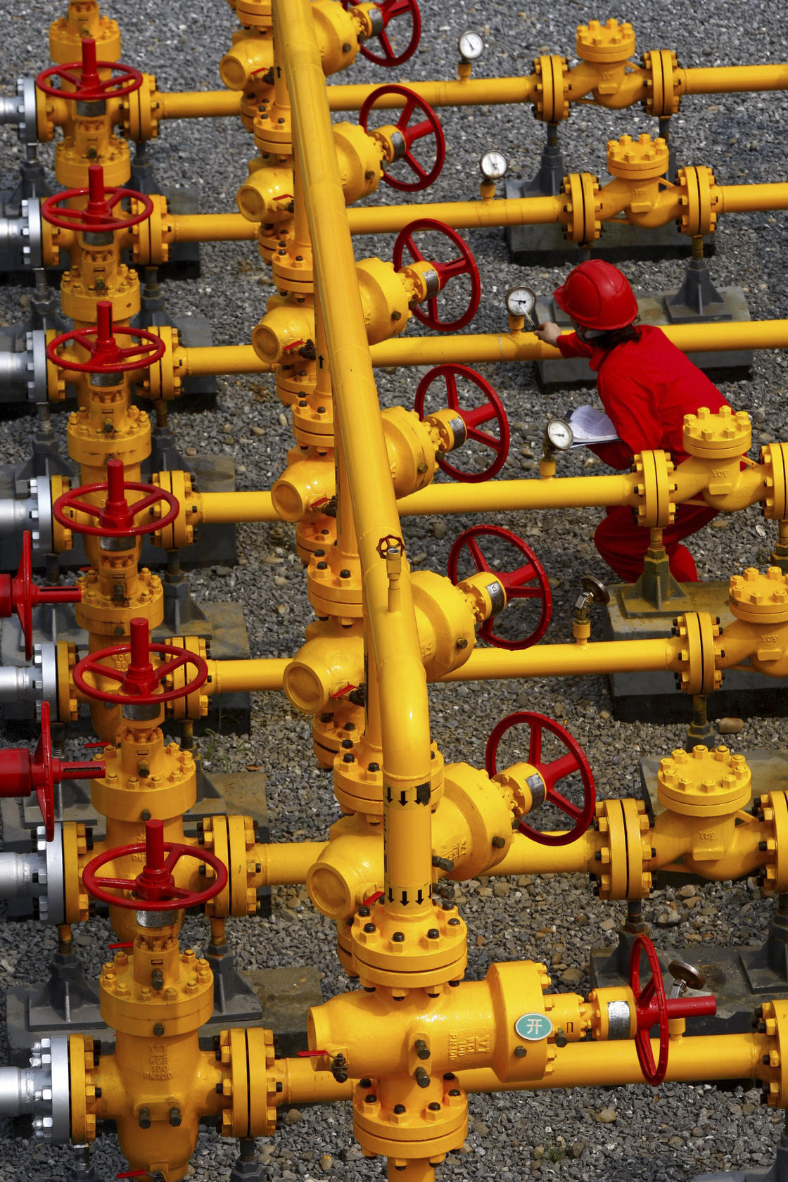 A hub is needed to facilitate the growing market for natural gas in Asia. Photo: AP