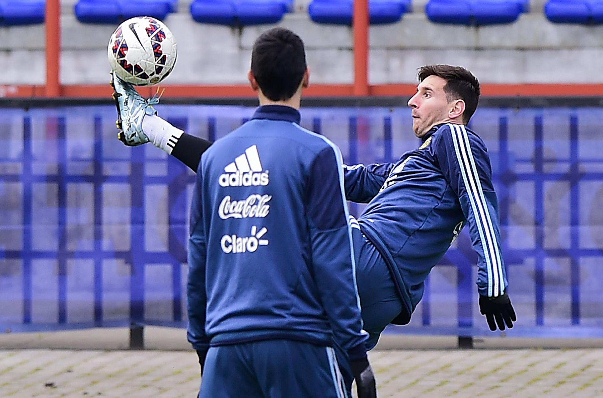 Argentina forward Lionel Messi takes part in a training session in Concepcion ahead of their final against the hosts in Santiago. Photo: AFP
