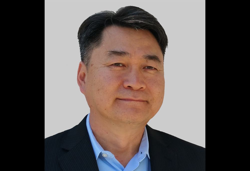 Chang Han, president