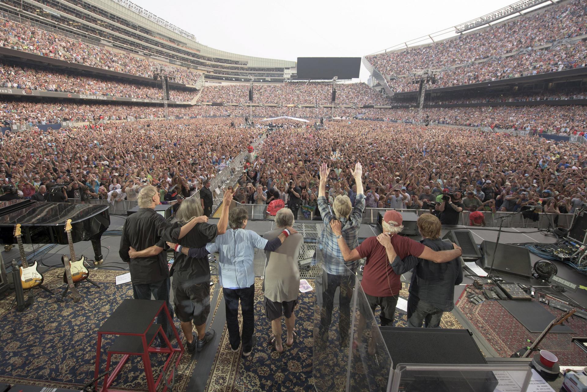 Grateful Dead break attendance records with final farewell shows