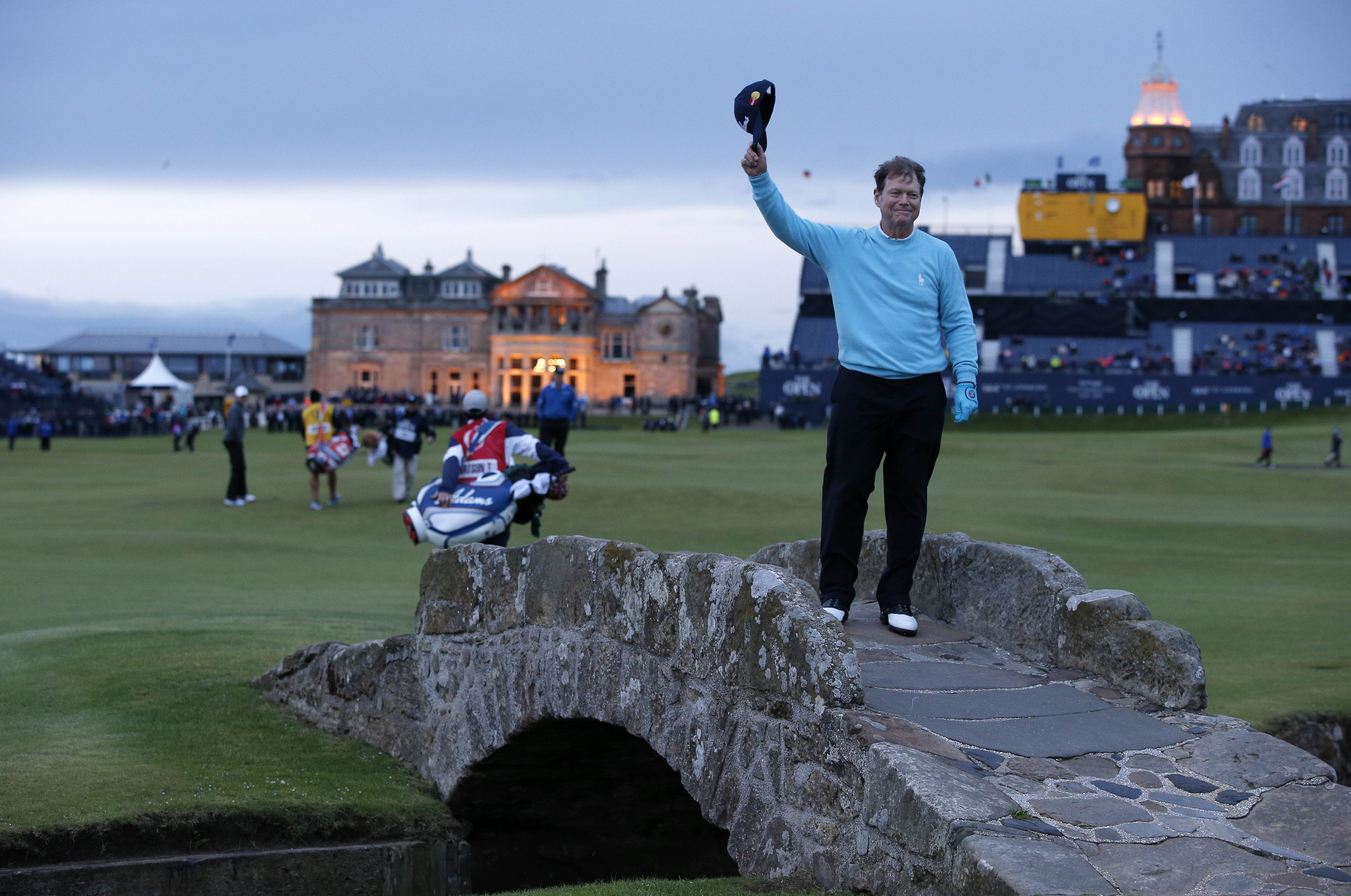 Tom Watson says farewell on Swilcan Bridge in his final round at the British Open at St Andrews. Photo: AFP