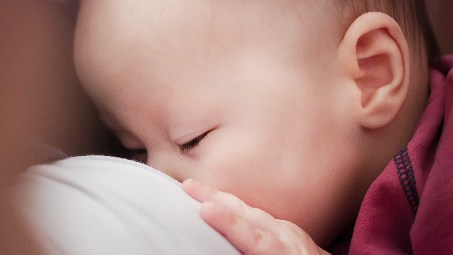 Many local mothers have opted for formula but the researchers found their breast milk provided sufficient nutrients. Photo: SCMP