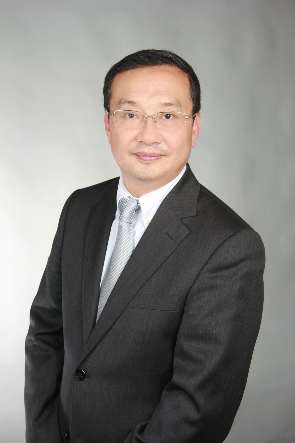 Xin Guan, managing director