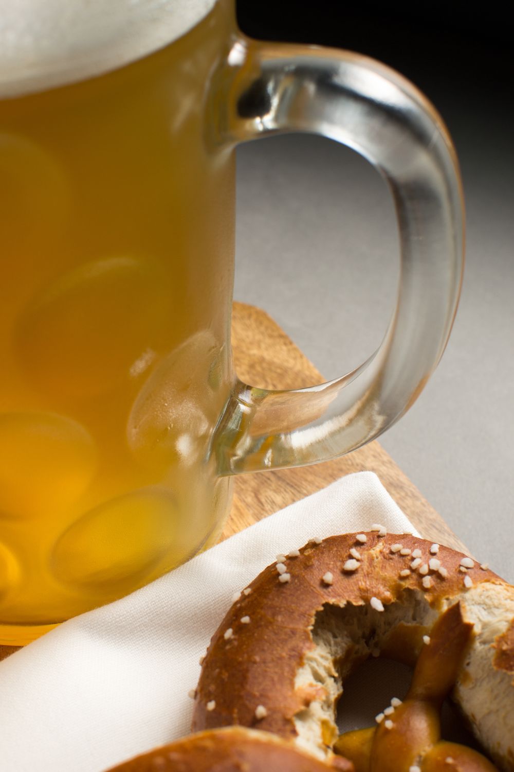 Beer and pretzels make an irresistable combination. Photo: Thinkstock