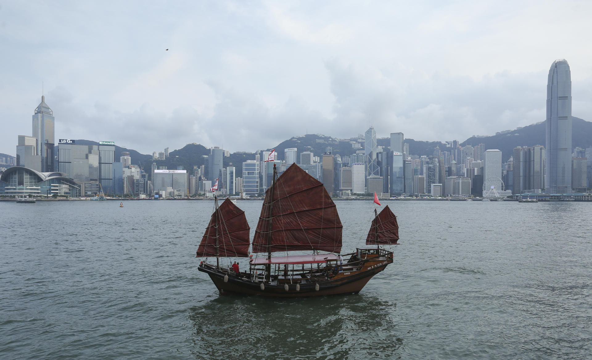 Back to its best: the Dukling on Victoria Harbour. Photo: Jonathan Wong