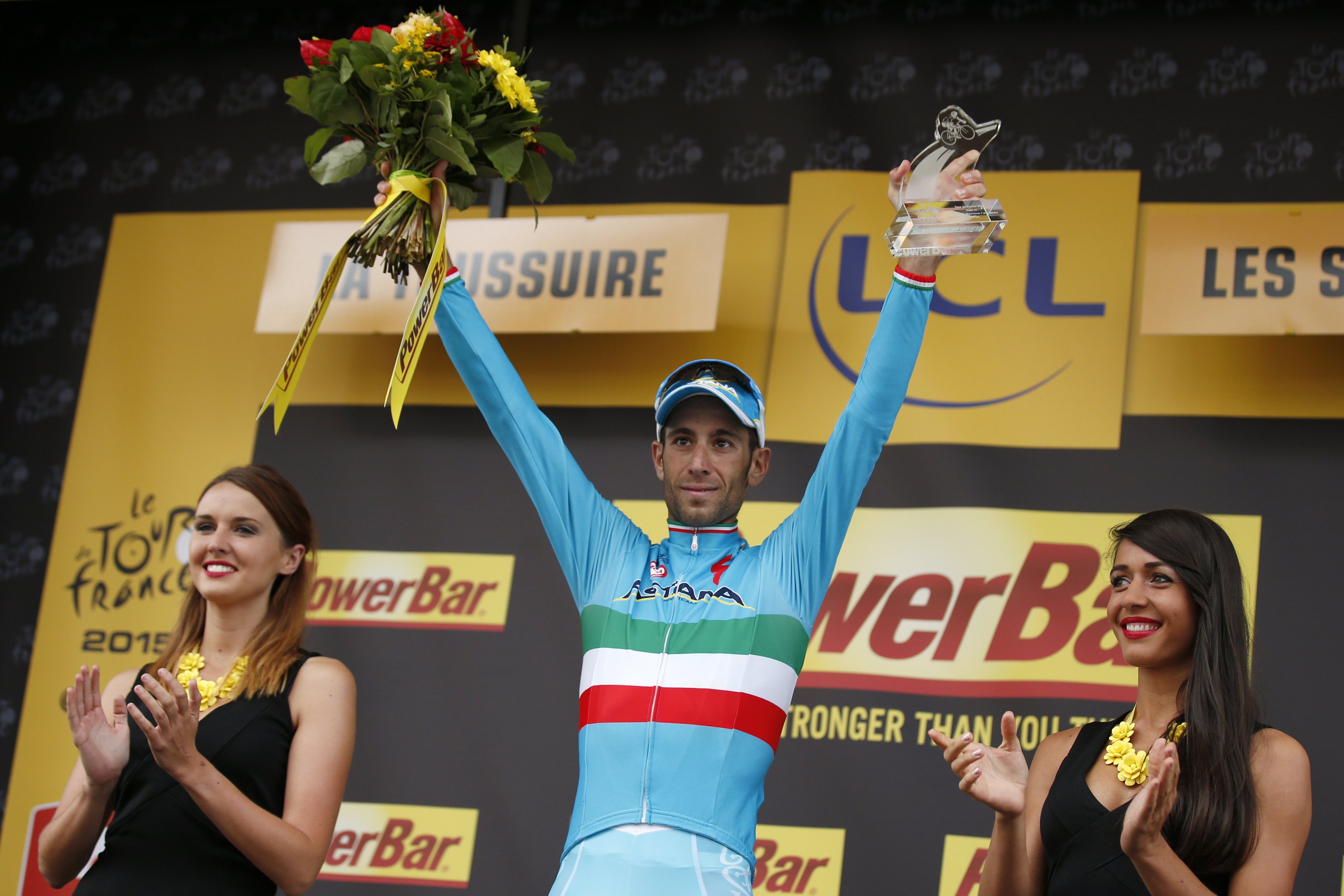 Astana rider Vincenzo Nibali of Italy celebrates after winning the 19th stage of the Tour de France. Photo: Reuters